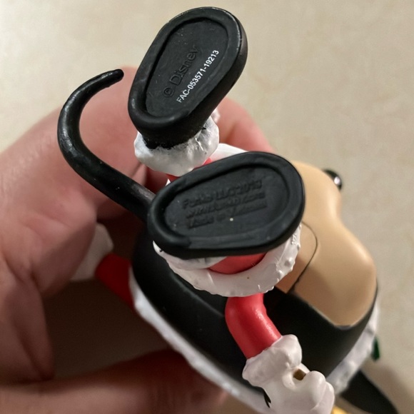 2018 Funko Pop mini Mickey Mouse Santa 3.5” - Picture 3 of 3